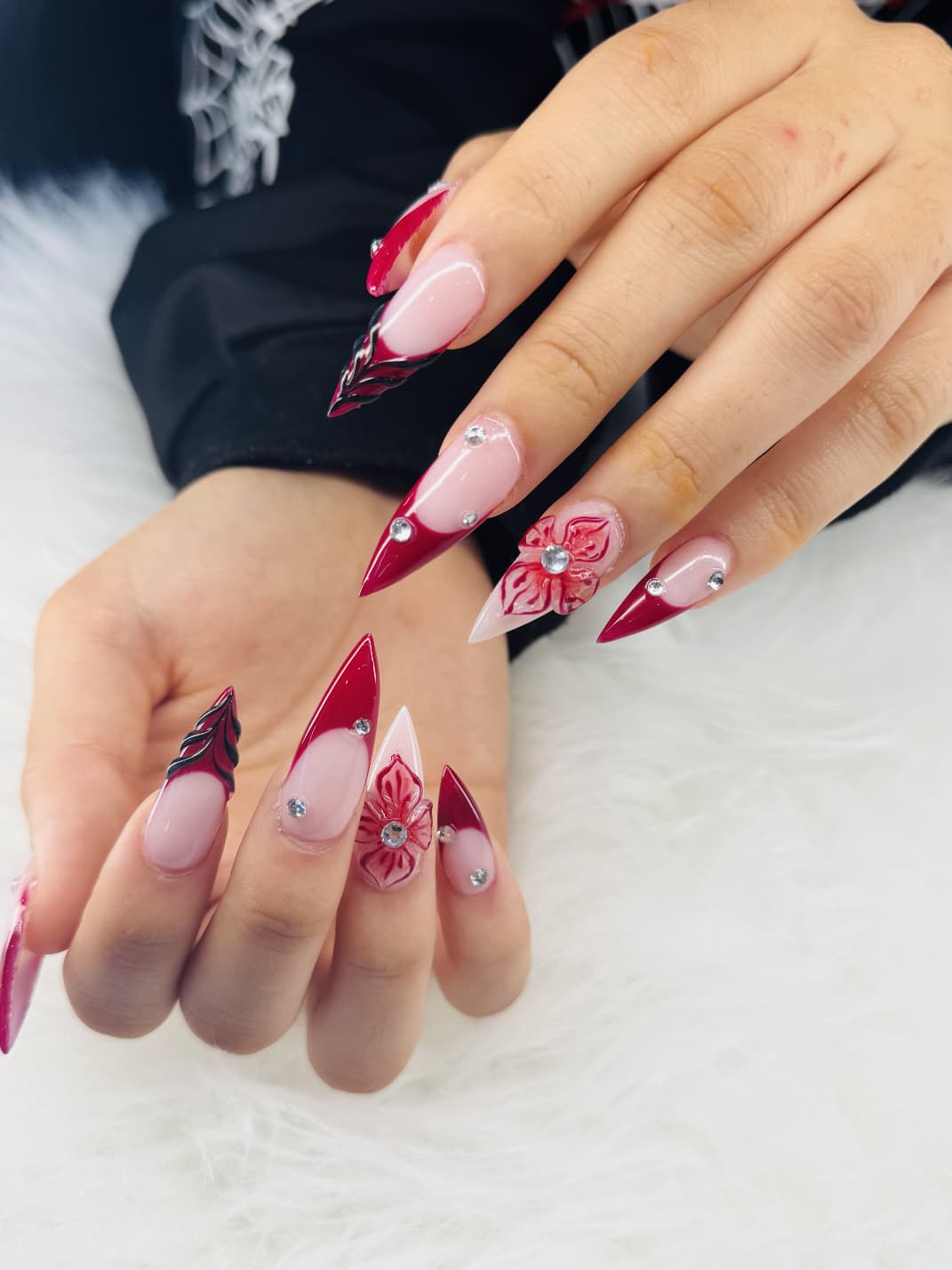 Sisley Nail Salon 1(Polaris)